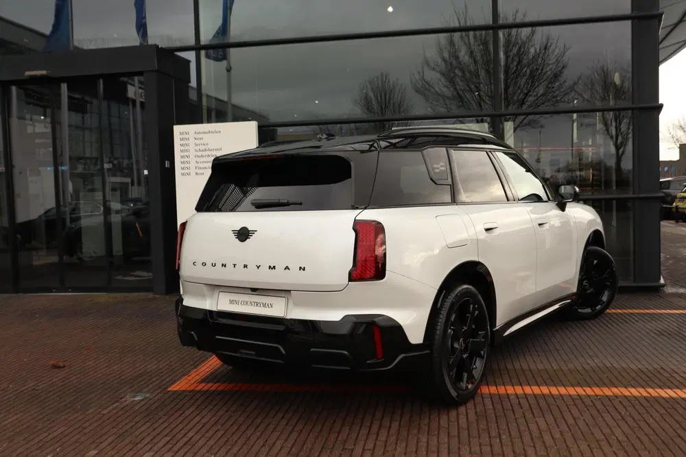 Mini Countryman E John Cooper Works Uitvoering uit 2026, foto 2