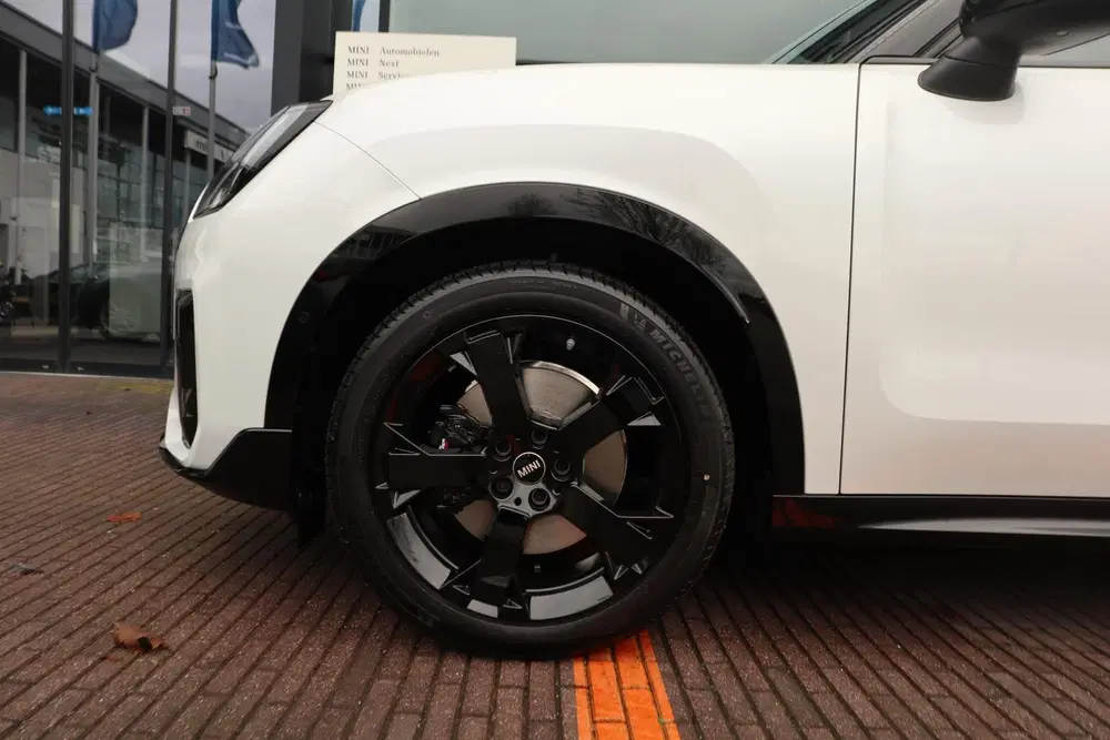 Mini Countryman E John Cooper Works Uitvoering uit 2026, foto 5