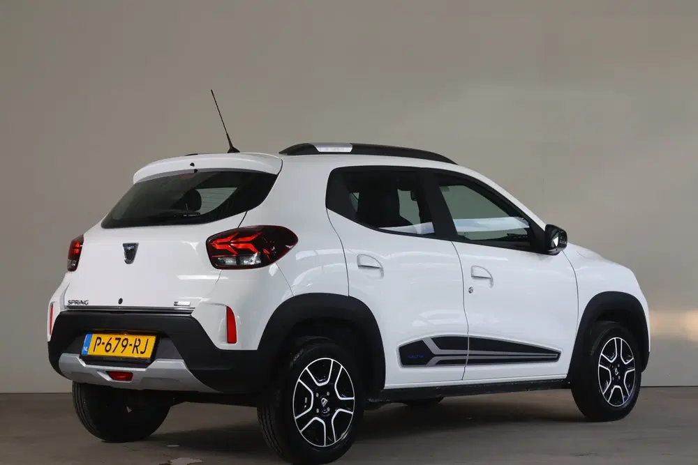 Dacia Spring Comfort 27 kWh uit 2022, foto 2