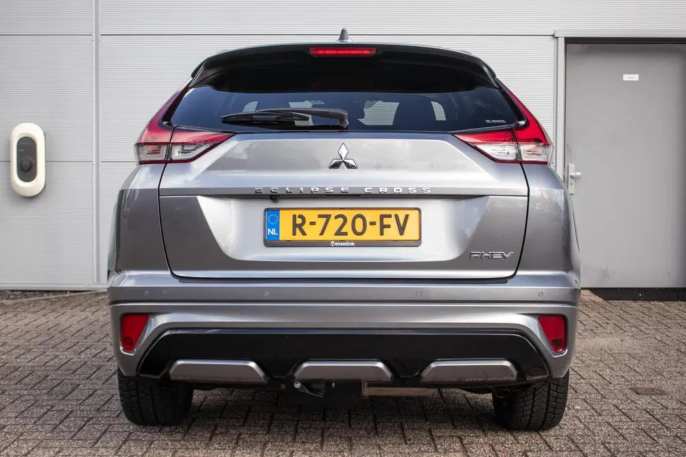 Mitsubishi Eclipse Cross 2.4 PHEV Prestige uit 2022, foto 10