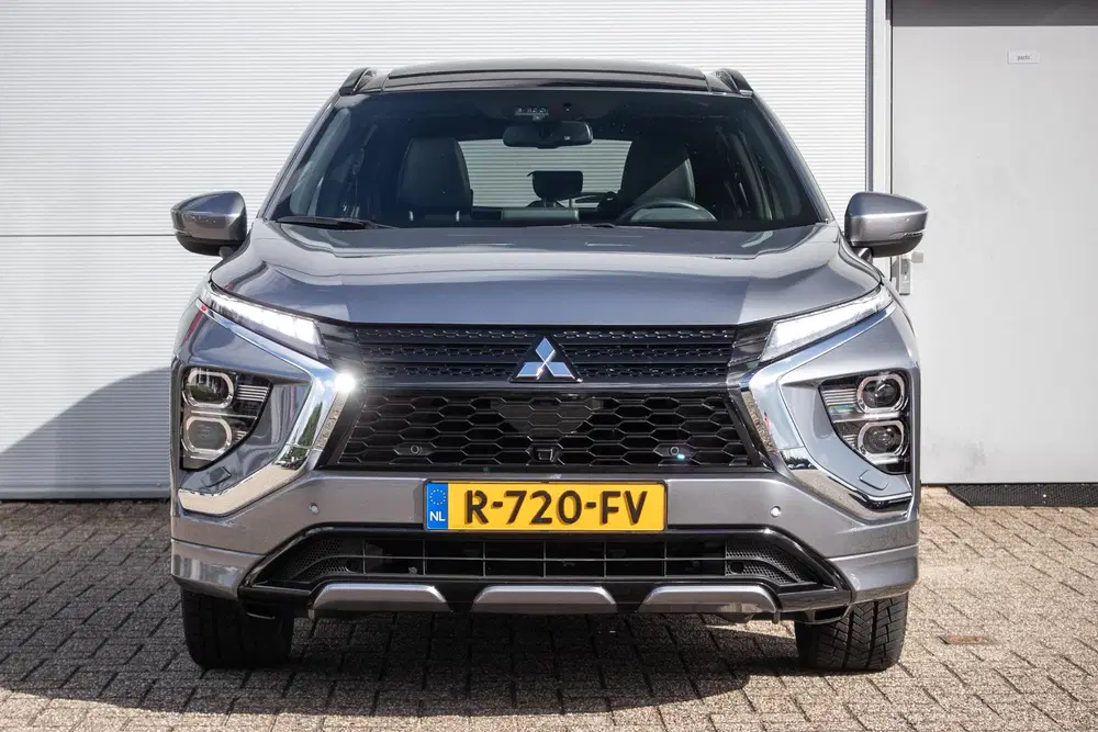 Mitsubishi Eclipse Cross 2.4 PHEV Prestige uit 2022, foto 9