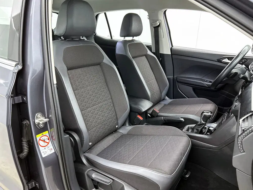 Volkswagen T-Cross 1.0 TSI R-Line uit 2022, foto 12