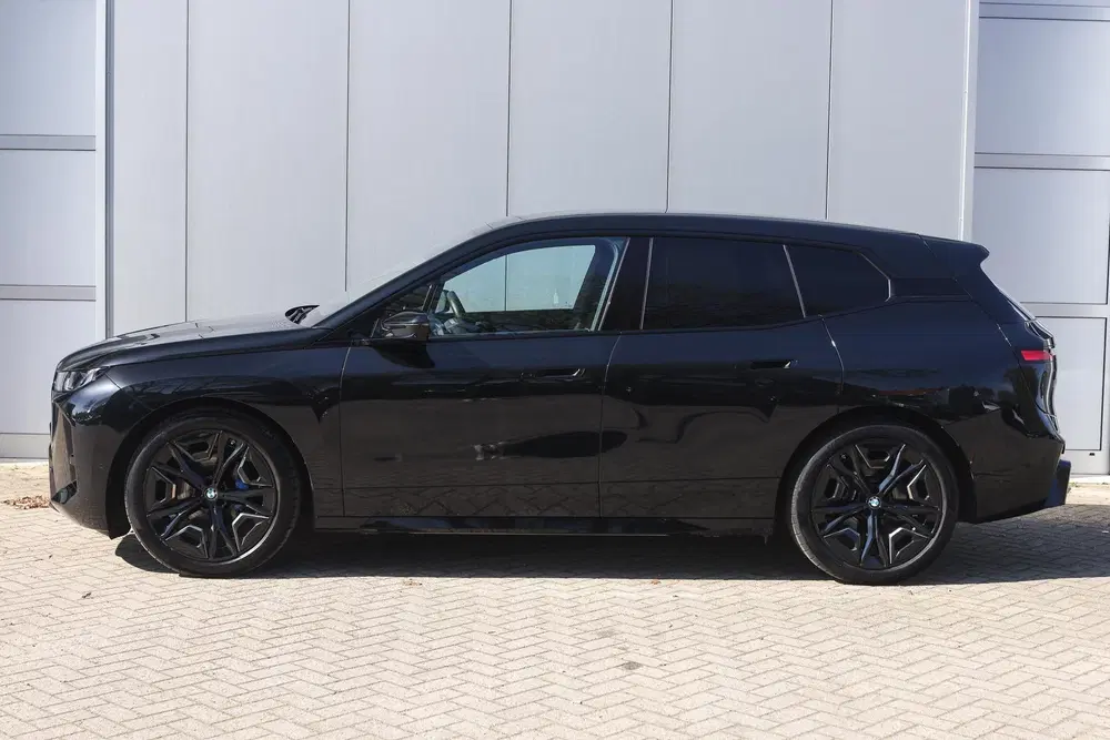BMW iX xDrive60 M Sport uit 2025, foto 7