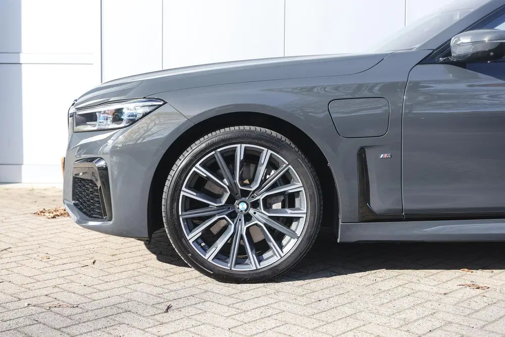 BMW 7-serie 745e High Executive M Sport Automaat uit 2021, foto 5
