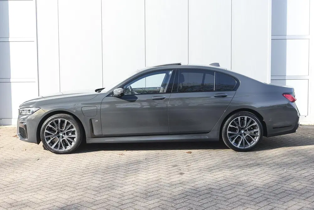 BMW 7-serie 745e High Executive M Sport Automaat uit 2021, foto 8