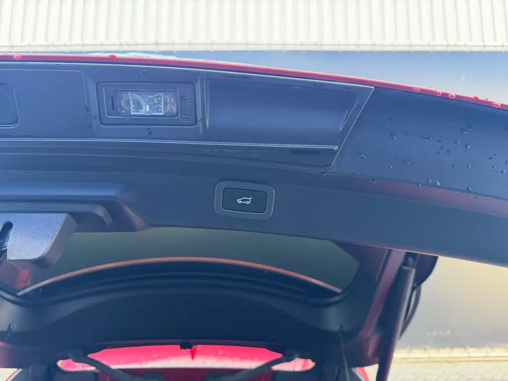 Jaguar I-Pace SOH 90% EV400 HSE 90 kWh AWD Pano Hud Luch uit 2019, foto 14