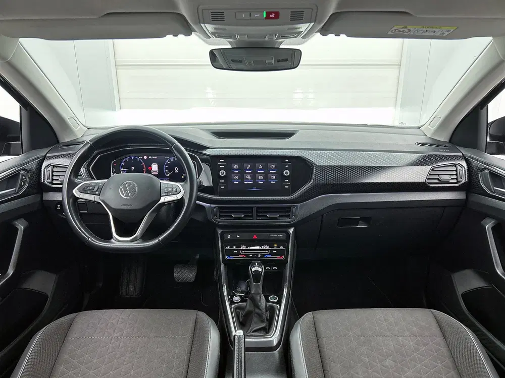Volkswagen T-Cross 1.0 TSI R-Line uit 2022, foto 4
