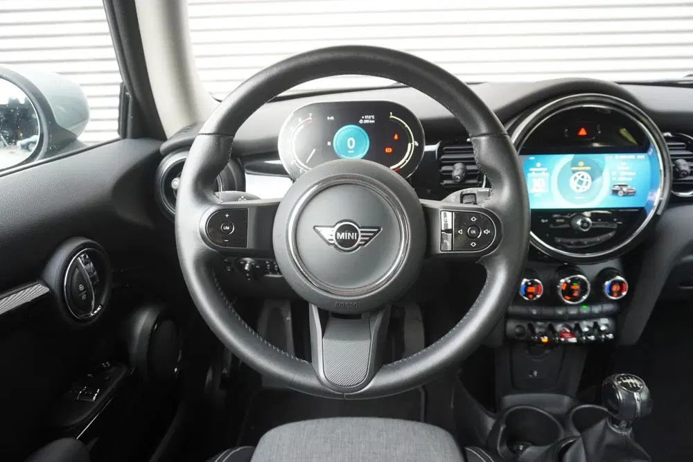 Mini One One Classic Uitvoering uit 2021, foto 7