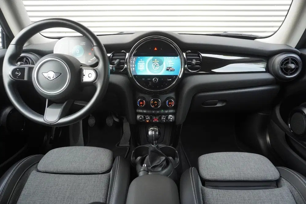 Mini One One Classic Uitvoering uit 2021, foto 9