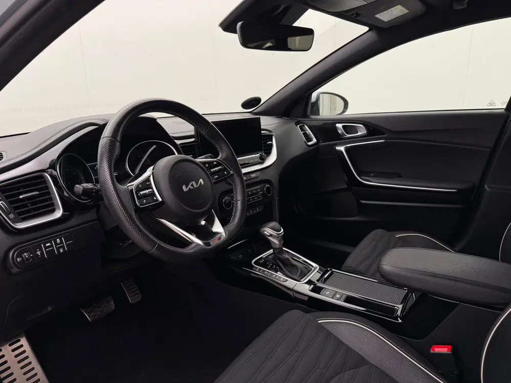 Kia Ceed 1.5 T-GDi GT-Line uit 2023, foto 5