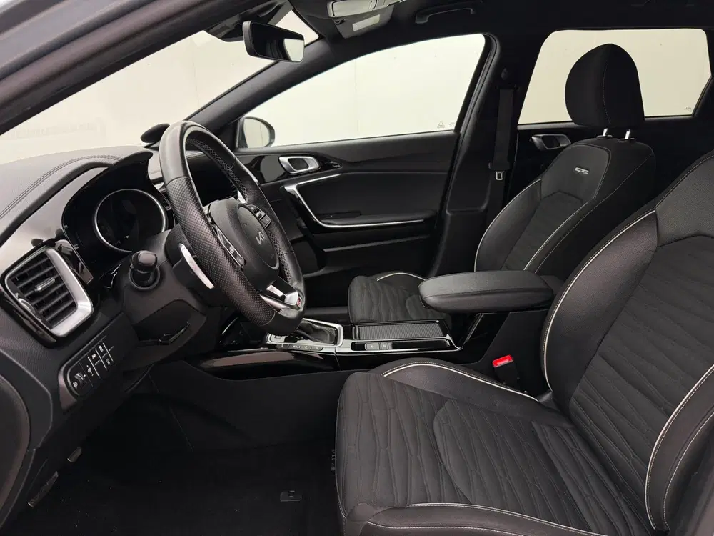 Kia Ceed 1.5 T-GDi GT-Line uit 2023, foto 9