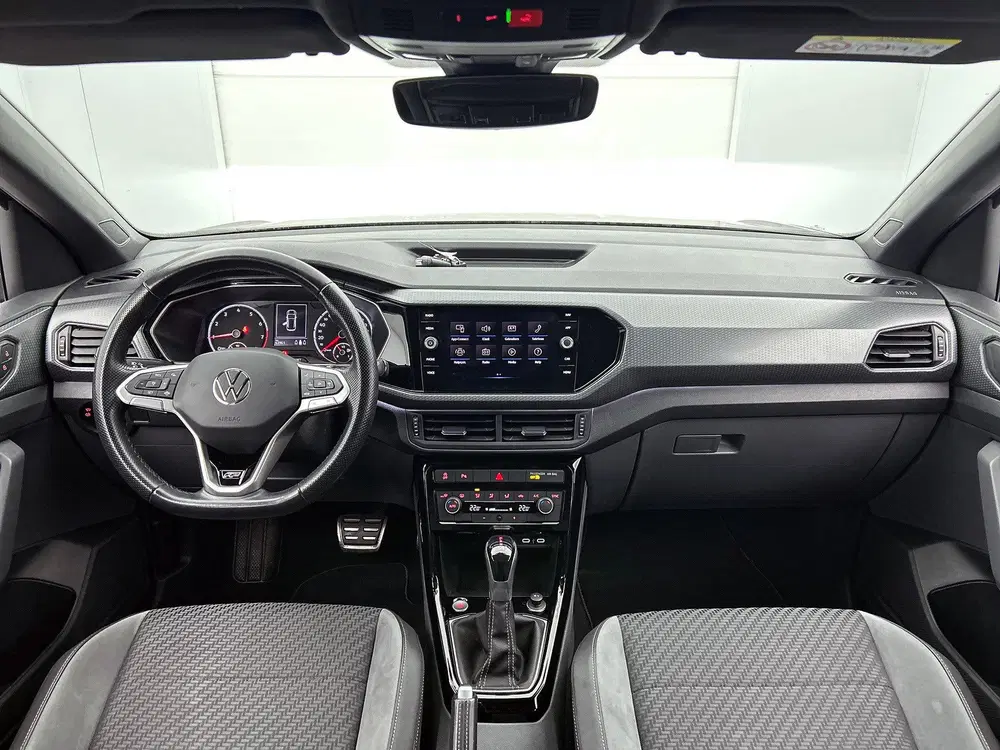 Volkswagen T-Cross 1.0 TSI R-Line uit 2021, foto 15