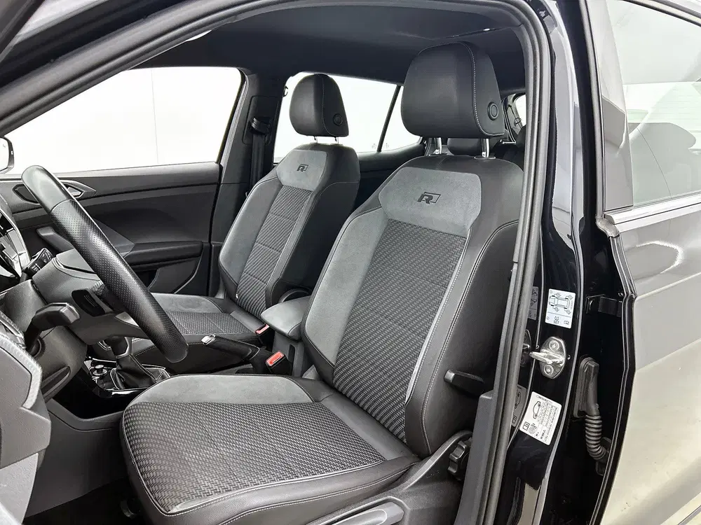 Volkswagen T-Cross 1.0 TSI R-Line uit 2021, foto 5