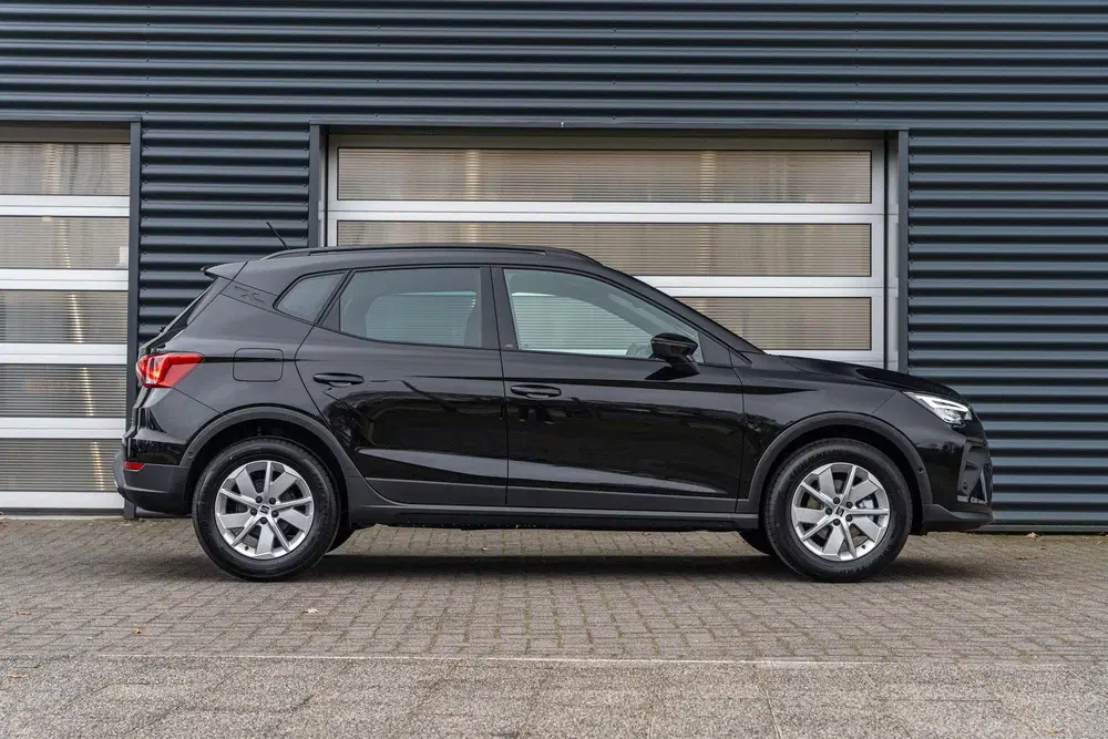 SEAT Arona 1.0 EcoTSI 95pk FR Business Connect uit 2026, foto 3