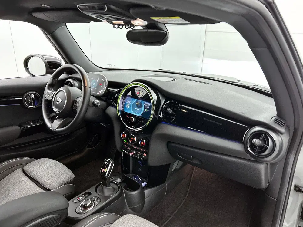 Mini Cooper S 2.0 Cooper S Classic Trim uit 2021, foto 13