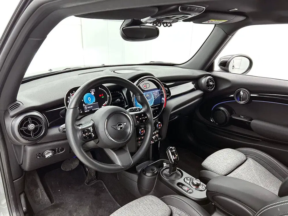 Mini Cooper S 2.0 Cooper S Classic Trim uit 2021, foto 5