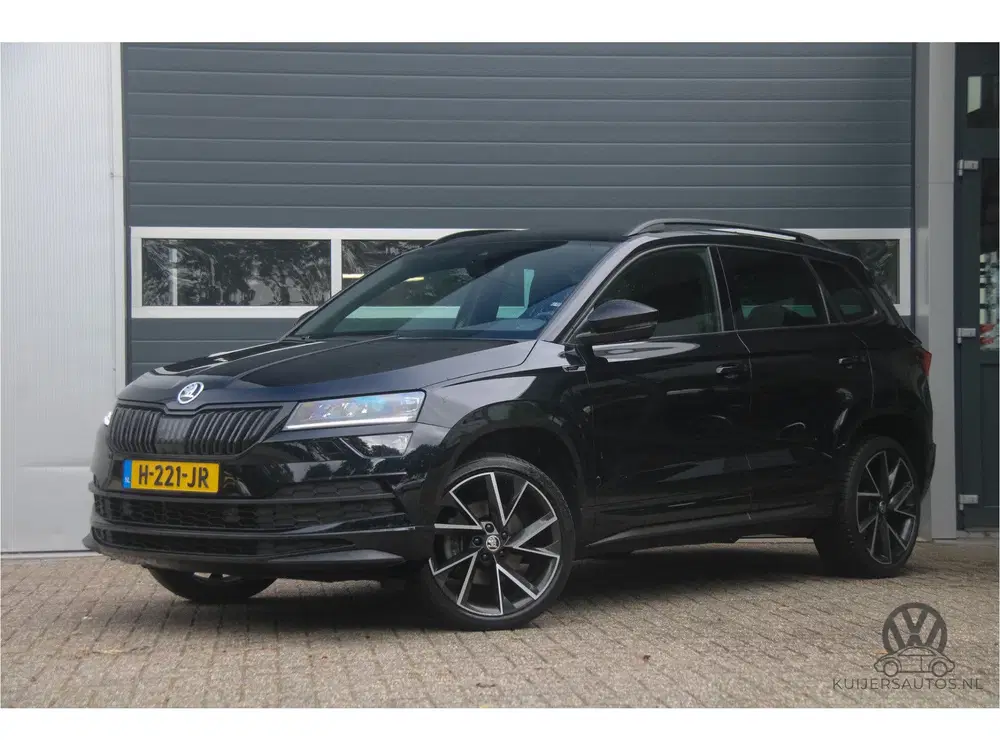 Skoda Karoq 1.5 TSI ACT Sportline Business uit 2020