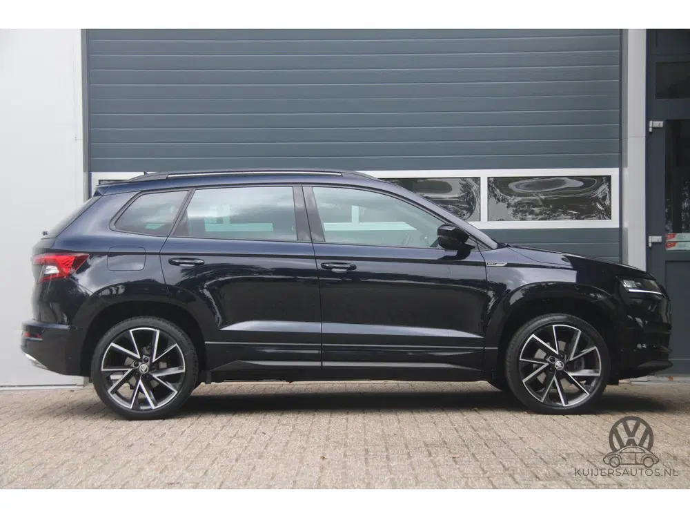 Skoda Karoq 1.5 TSI ACT Sportline Business uit 2020, foto 9