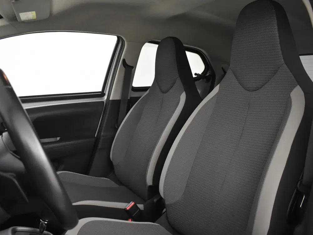 Toyota Aygo 1.0 VVT-i x-joy Automaat uit 2020, foto 11