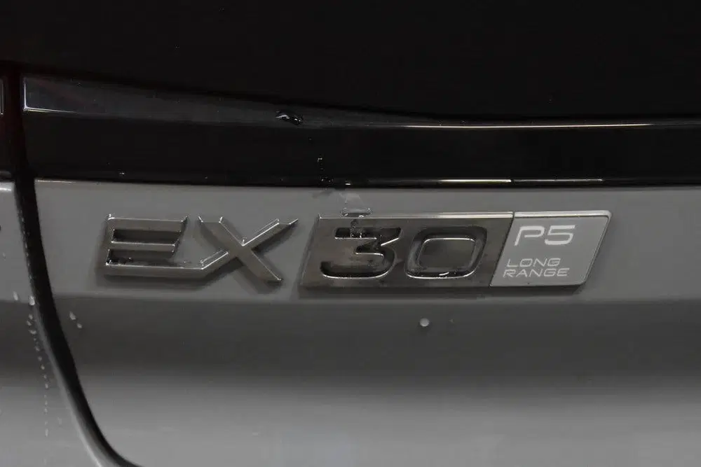 Volvo EX30 200 kW Pure Electric 2WD Plus uit 2026, foto 10