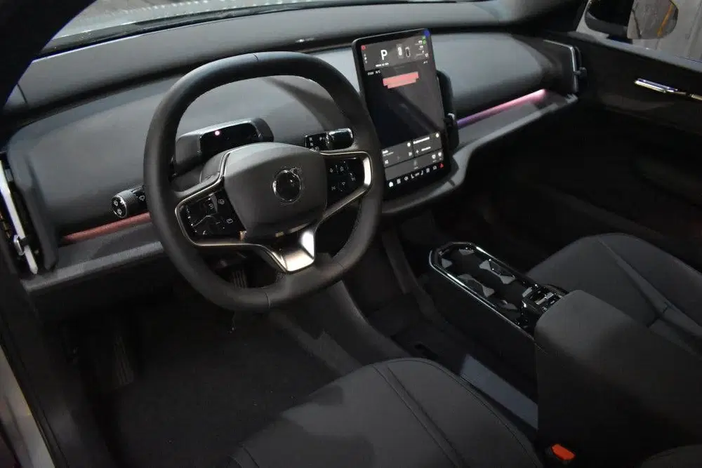 Volvo EX30 200 kW Pure Electric 2WD Plus uit 2026, foto 3