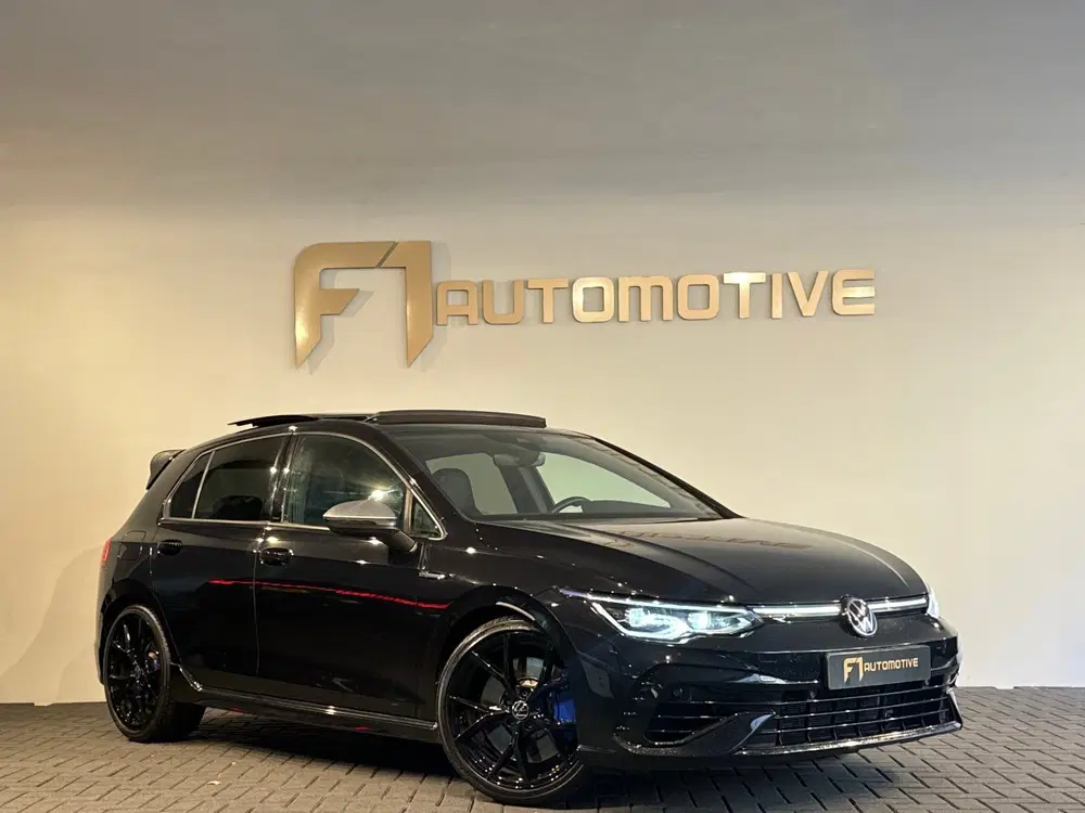 Volkswagen Golf 2.0 TSI R 4Motion Pano uit 2021, foto 2