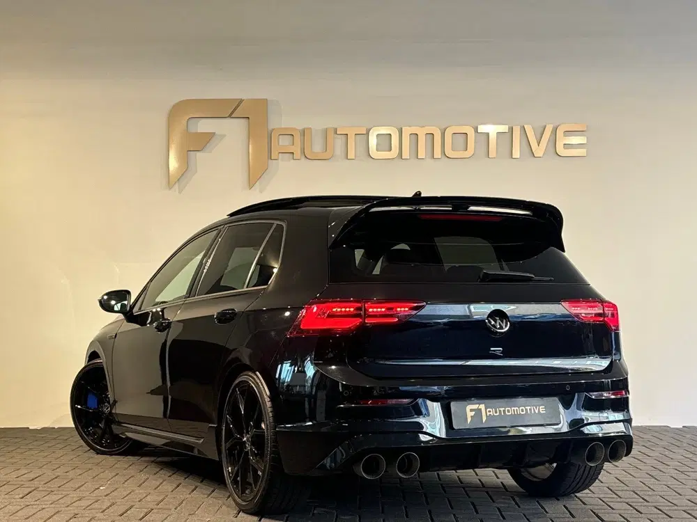 Volkswagen Golf 2.0 TSI R 4Motion Pano uit 2021, foto 3
