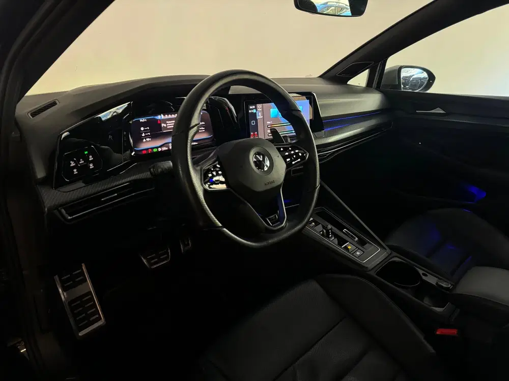 Volkswagen Golf 2.0 TSI R 4Motion Pano uit 2021, foto 8