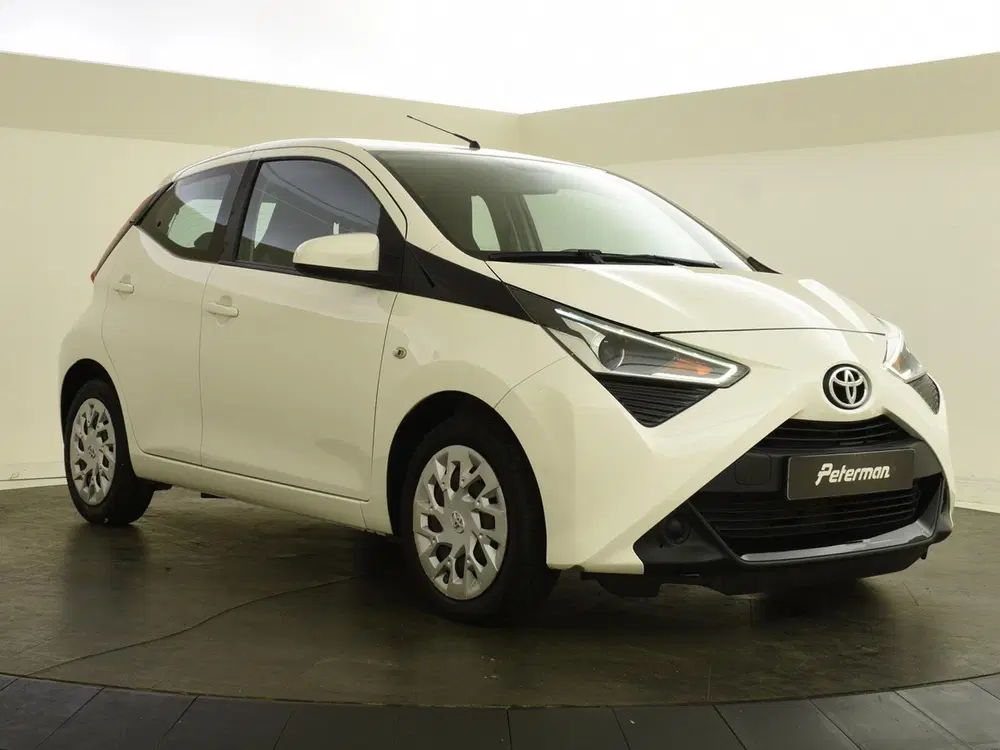 Toyota Aygo 1.0 VVT-i x-play uit 2020, foto 2