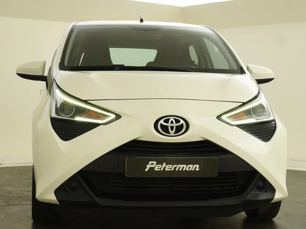Toyota Aygo 1.0 VVT-i x-play uit 2020, foto 3