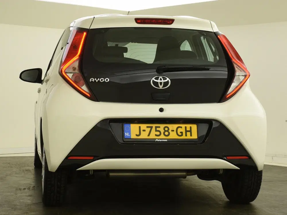 Toyota Aygo 1.0 VVT-i x-play uit 2020, foto 7