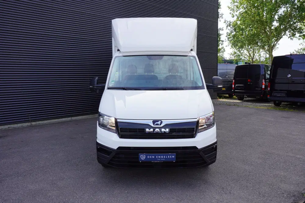 MAN TGE 140pk Bakwagen laadklep Apple Carplay Crui uit 2023, foto 5