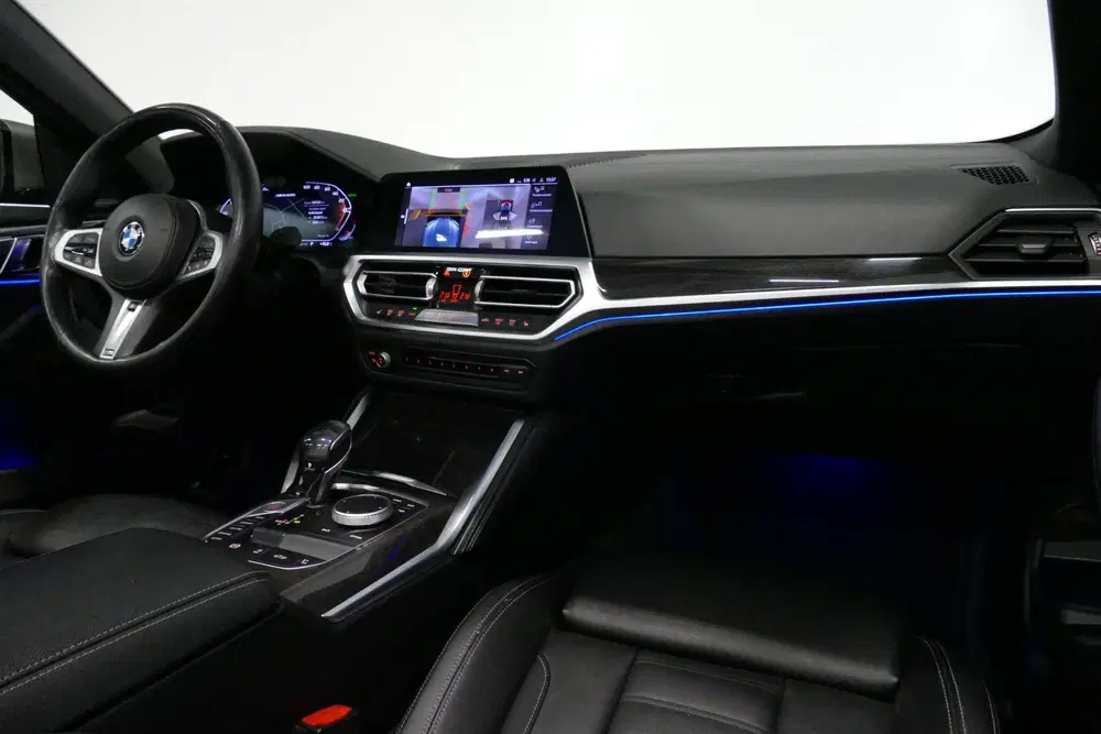 BMW 4-serie M440i xDrive High Executive uit 2021, foto 2