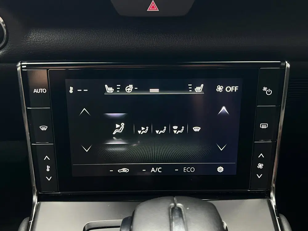Mazda MX-30 E-SkyActiv 36 kWh uit 2021, foto 15