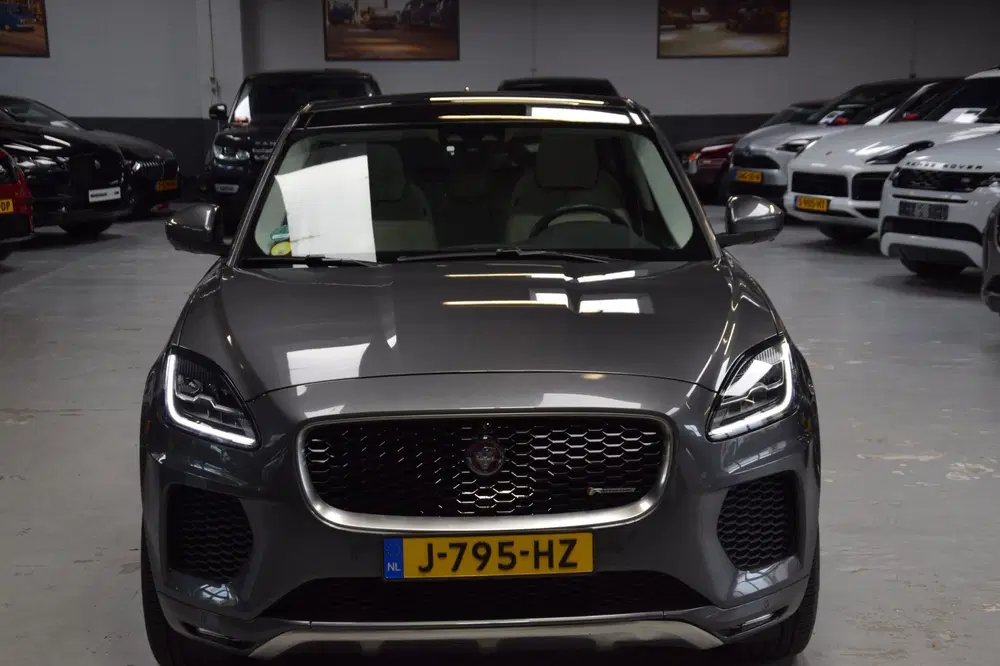 Jaguar E-Pace 2.0 D240 AWD R-Dynamic HSE Panoramadak uit 2019, foto 15