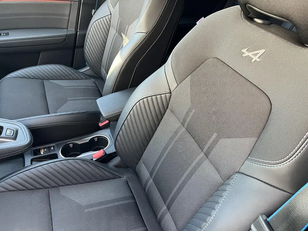 Renault Symbioz 1.8 E-Tech full hybrid 160 esprit Alpine uit 2026, foto 11