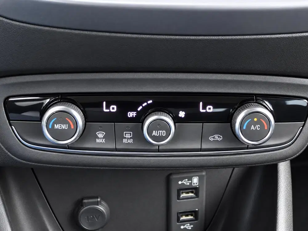 Opel Crossland 1.2 Turbo Innovation uit 2019, foto 12