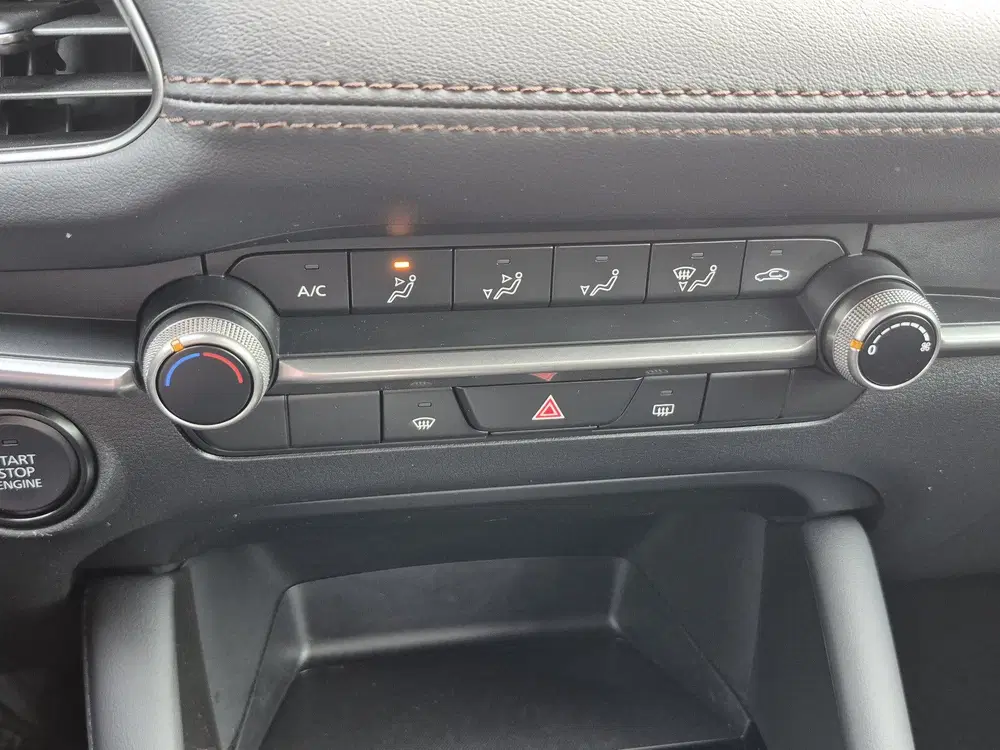 Mazda 3 2.0 e-SkyActiv-X M Hybrid 186 Prime-line N uit 2023, foto 13