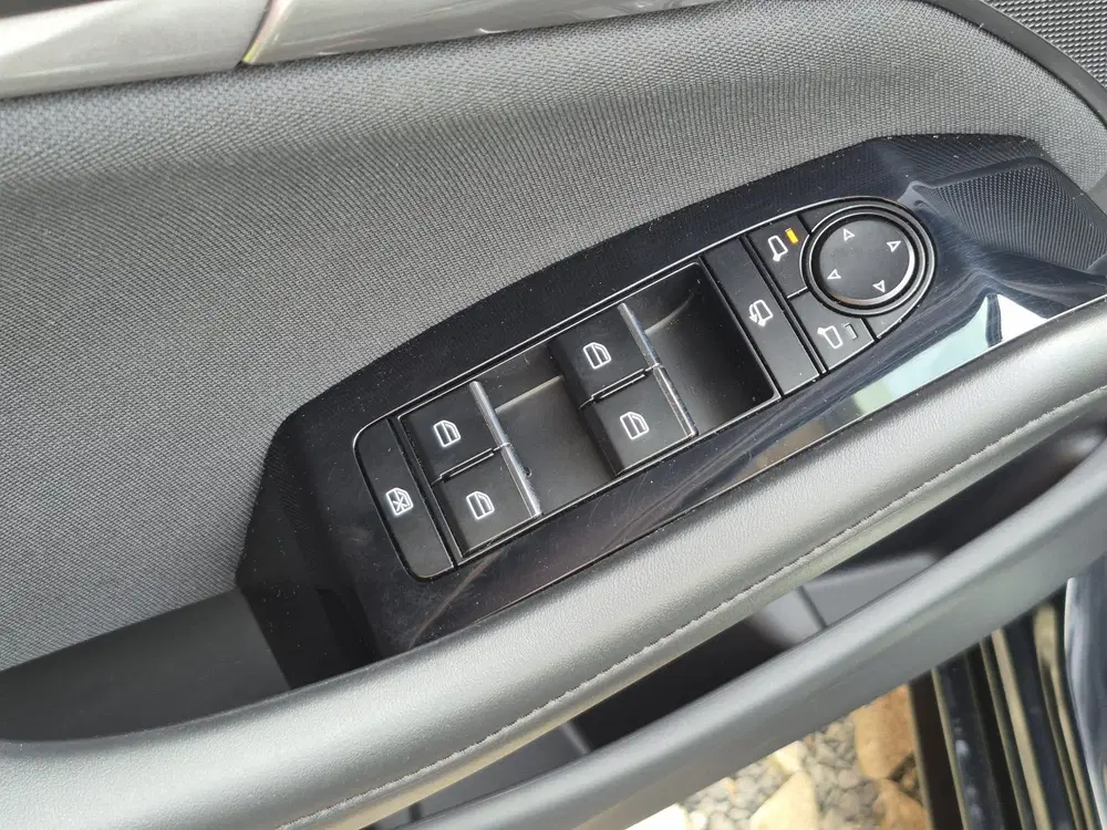 Mazda 3 2.0 e-SkyActiv-X M Hybrid 186 Prime-line N uit 2023, foto 15