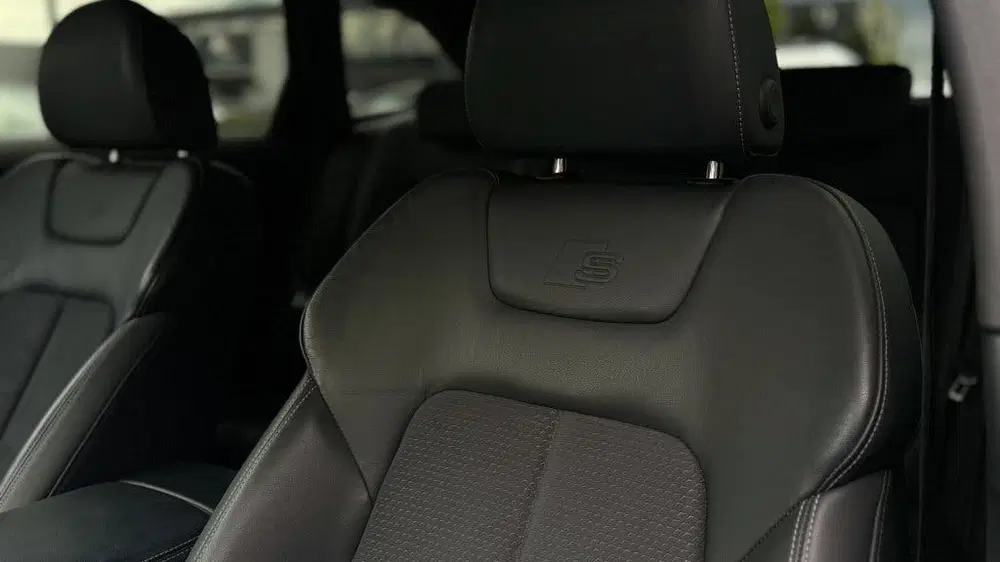 Audi A6 55 TFSI e Quattro uit 2023, foto 10