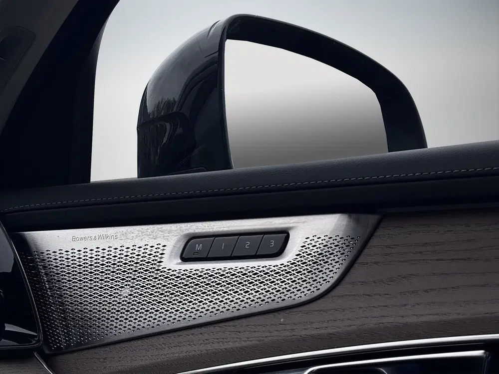 Volvo XC90 2.0 T8 Ultra Dark uit 2025, foto 10