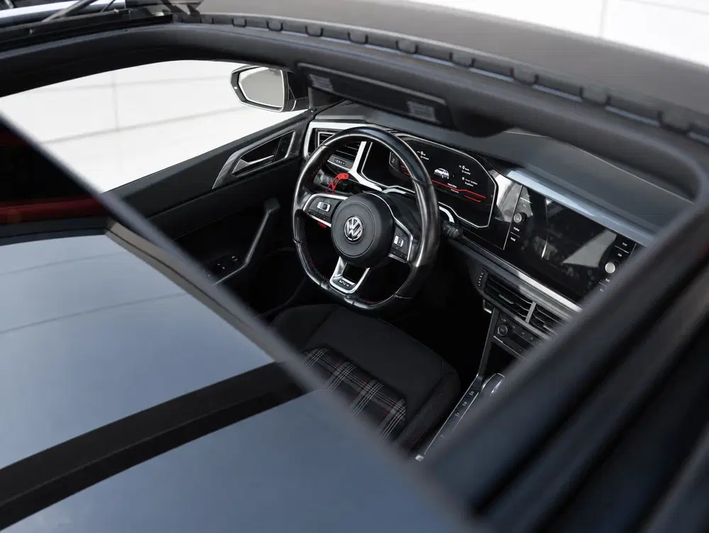 Volkswagen Polo 2.0 TSI GTI Pano uit 2020, foto 2