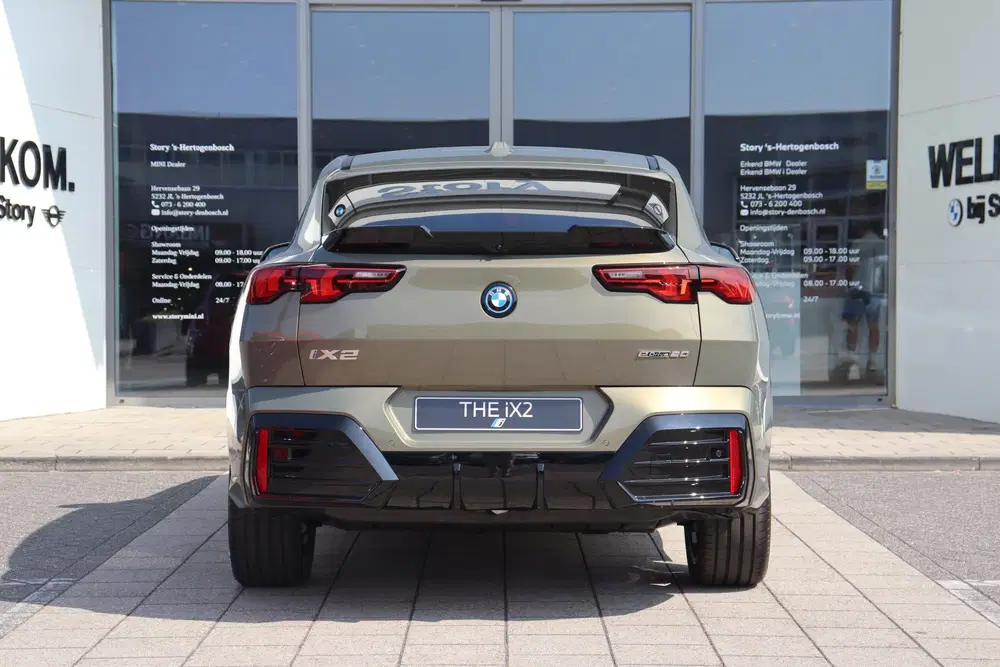 BMW iX2 eDrive20 M Sport uit 2026, foto 6