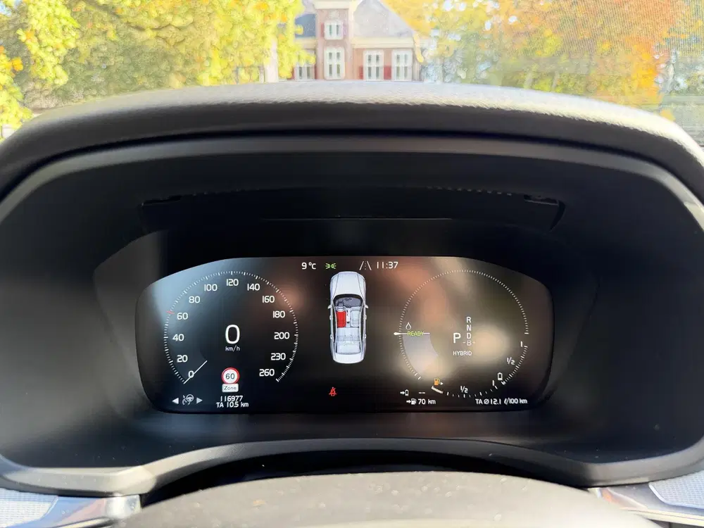 Volvo S60 2.0 T8 AWD Twin Engine R-Design uit 2020, foto 14