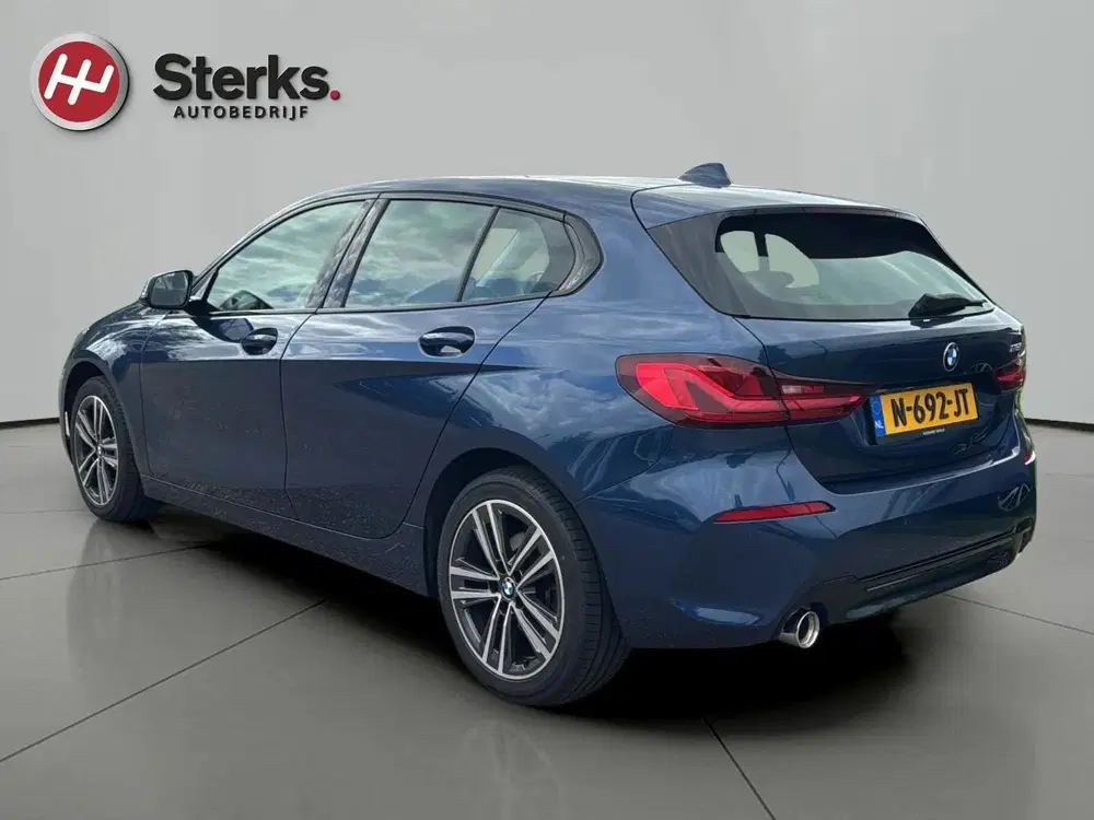 BMW 1-serie 118i Business Edition SPORT LINE HALF LEDE uit 2021, foto 5