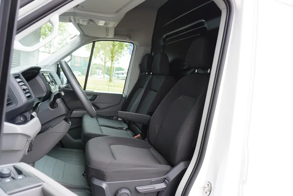 MAN TGE 140pk Apple carplay Cruise control Camera uit 2024, foto 8