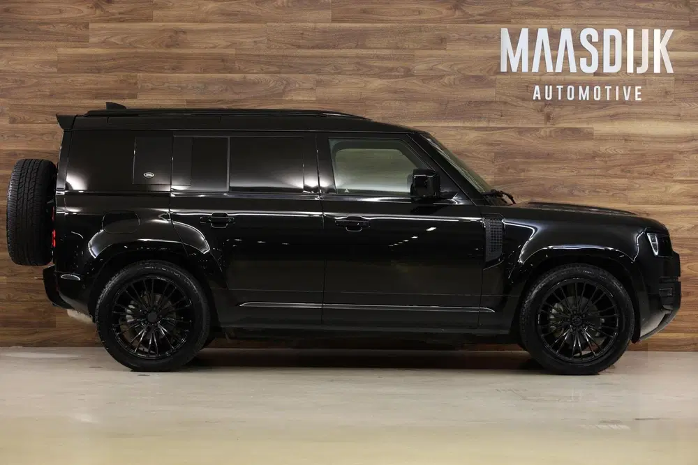 Land Rover Defender 3.0 D250 110 X-Dynamic S uit 2022, foto 6
