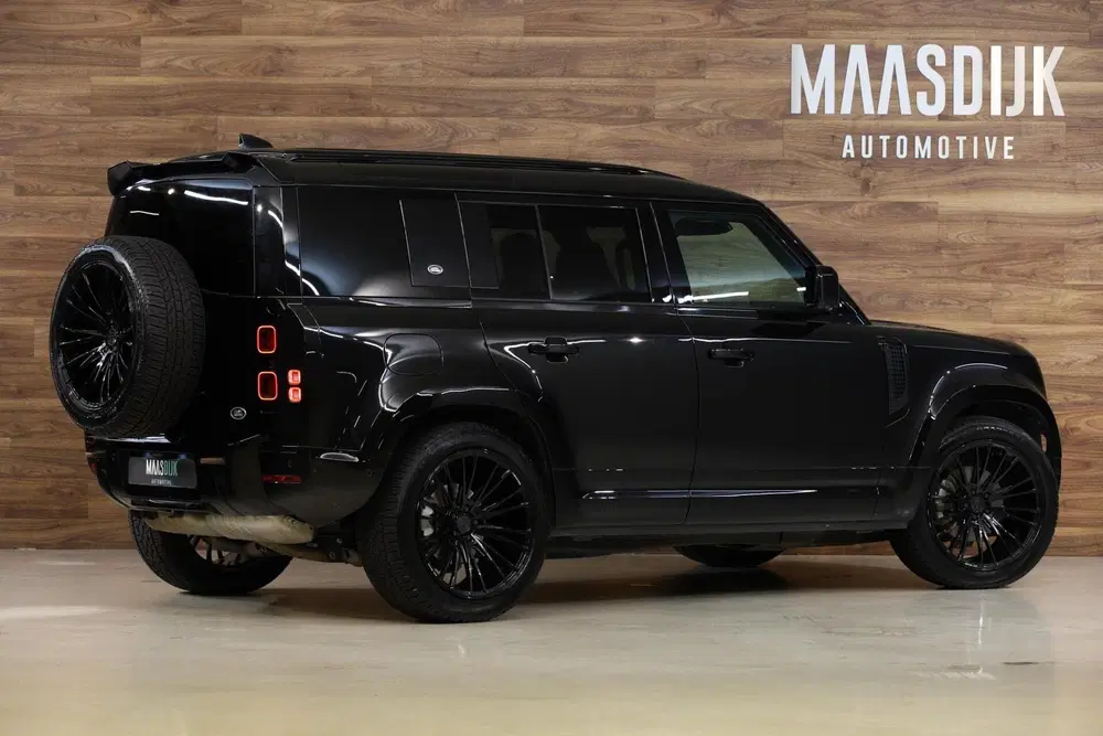 Land Rover Defender 3.0 D250 110 X-Dynamic S uit 2022, foto 9