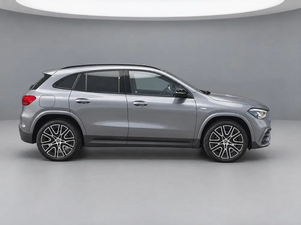 Mercedes-Benz GLA 250 e Business Solution AMG uit 2025, foto 13
