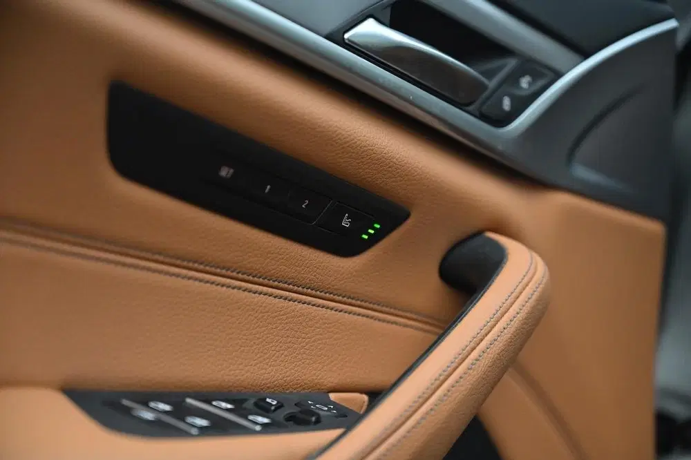 BMW 5-serie 530e Business Edition Plus NL Auto uit 2021, foto 12
